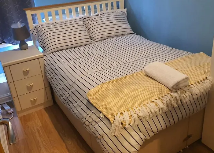 Crystal House 10Min To Manchester City Centre Ideal For Work And Leisure